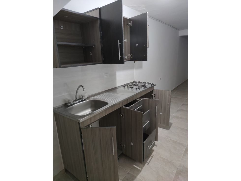 Apartamento en venta Antioquia Medellín Cataluña 130 m2 Habitaciones 4 Baños 2 Garajes 1 Precio $520000000