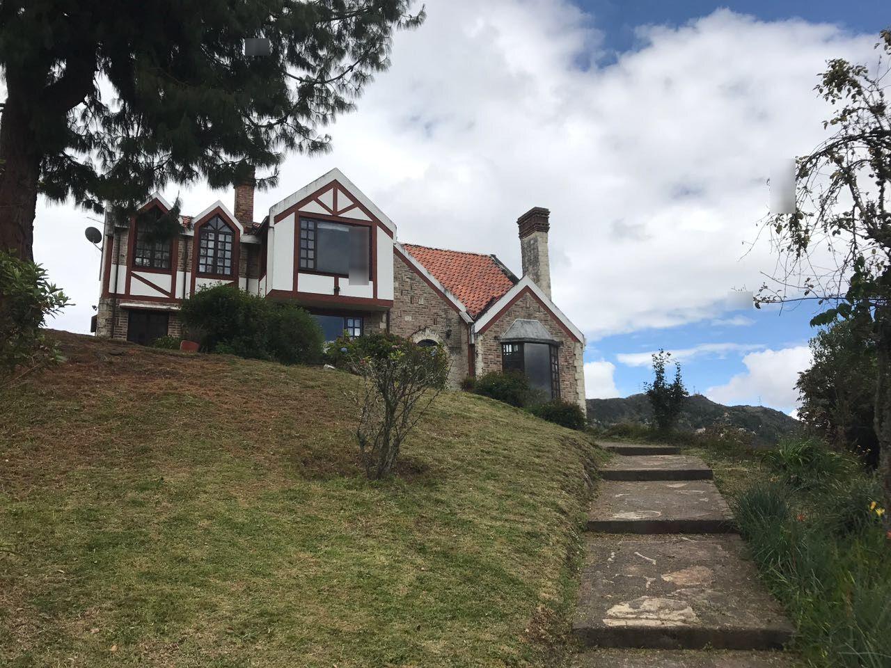 Casa en venta Cundinamarca La Calera La Calera 350 m2 Habitaciones 5 Baños 8 Garajes 8 Precio $1080000000