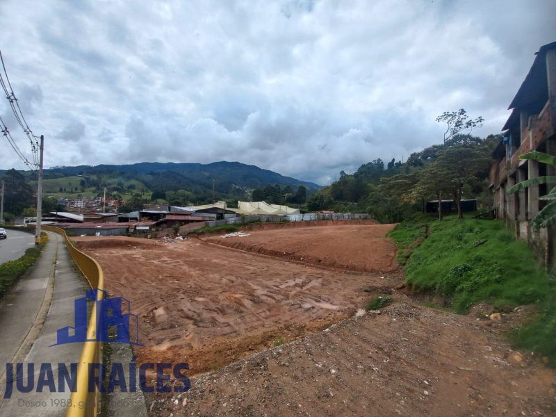 Lote en arriendo Antioquia Caldas Caldas 3000 m2 Habitaciones 0 Baños 0 Garajes 0 Precio $25000000