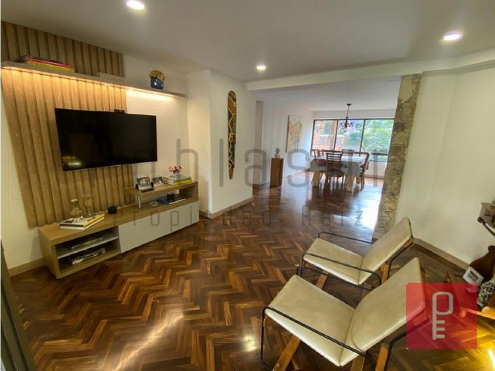 Apartamento en arriendo Antioquia Medellín El Tesoro 240 m2 Habitaciones 3 Baños 4 Garajes 4 Precio $7500000