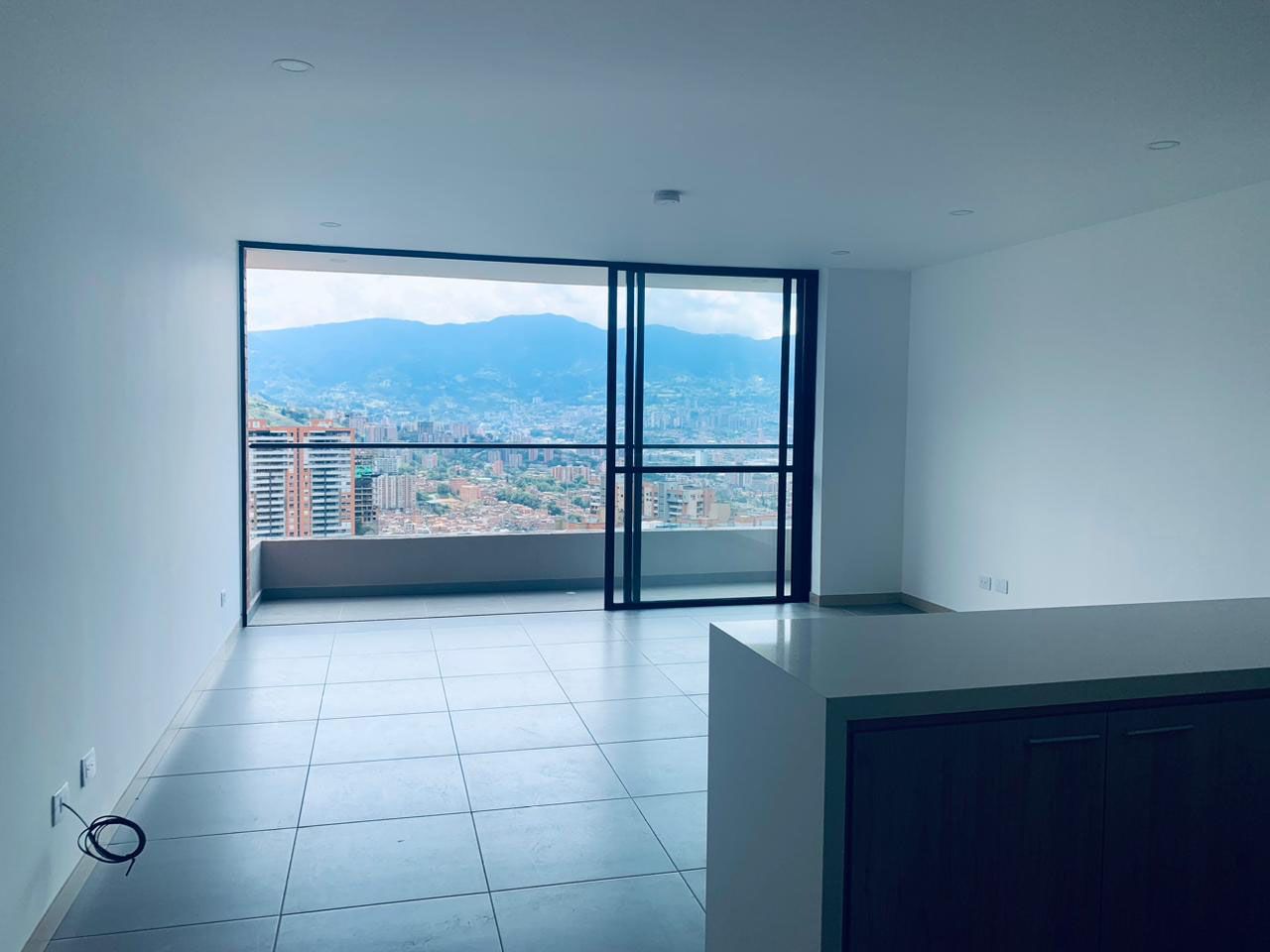 Apartamento en arriendo Antioquia Envigado El Chocho 84 m2 Habitaciones 2 Baños 2 Garajes 2 Precio $4000000