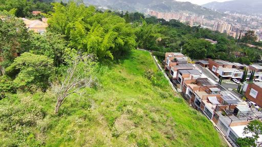 Lote en venta Antioquia Envigado Loma Del Atravesado 6000 m2 Habitaciones 0 Baños 0 Garajes 0 Precio $4800000000