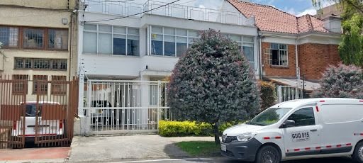 Casa en arriendo Cundinamarca Bogotá Quinta Camacho 620 m2 Habitaciones 7 Baños 6 Garajes 4 Precio $19000000