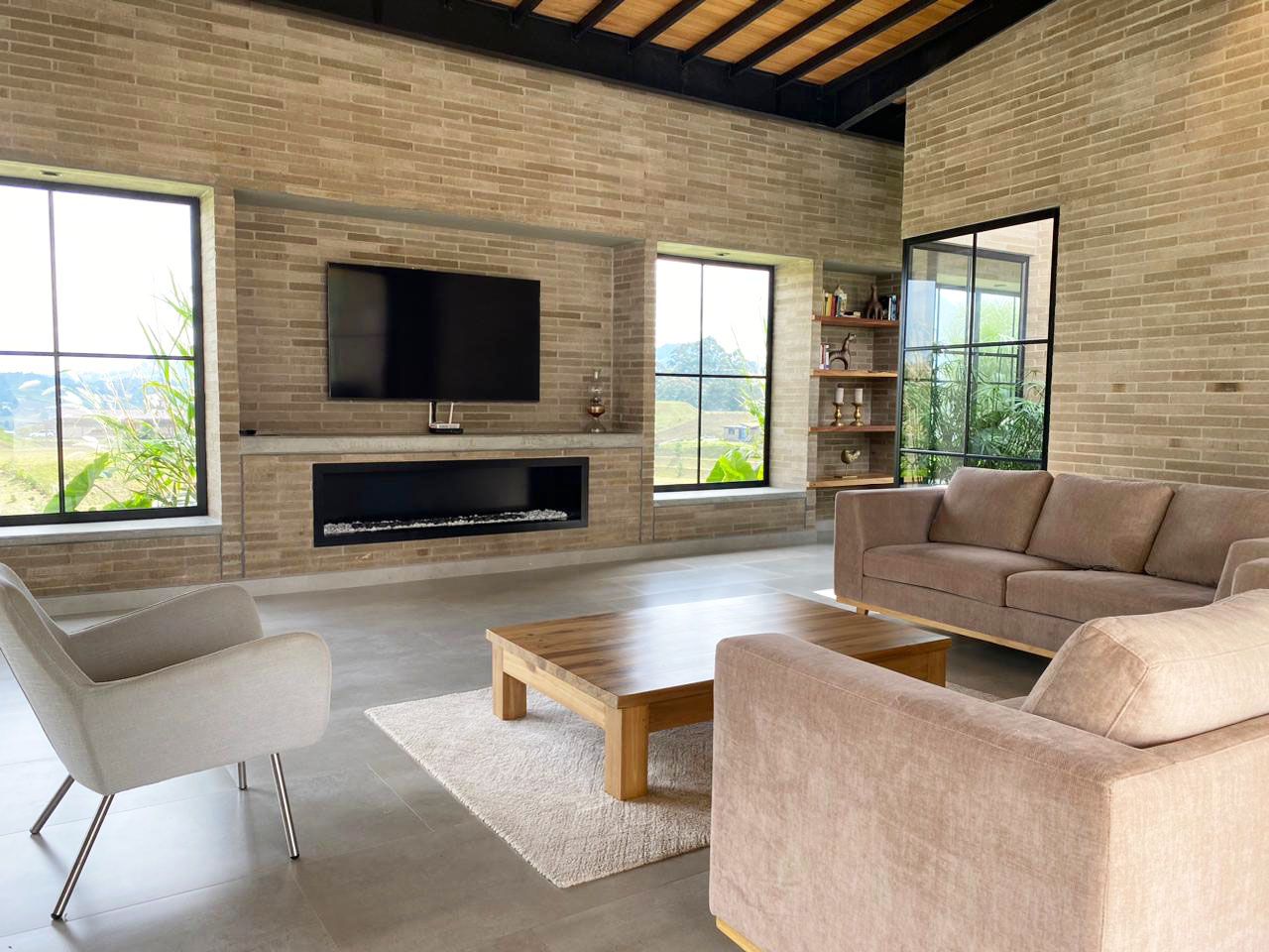 Casa en arriendo Antioquia El Retiro El Retiro 300 m2 Habitaciones 3 Baños 6 Garajes 3 Precio $13000000