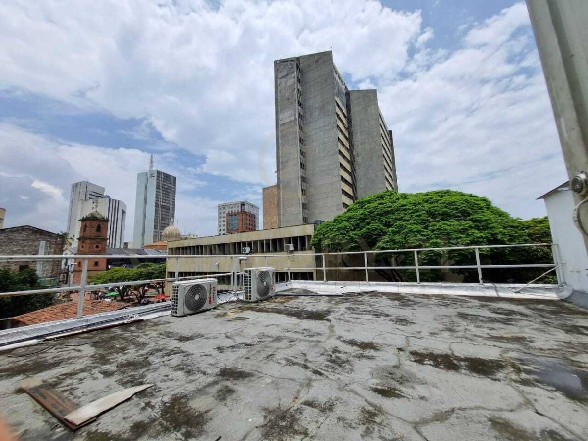 Local en arriendo Valle Del Cauca Cali La Merced 115 m2 Habitaciones 0 Baños 0 Garajes 1 Precio $4000000