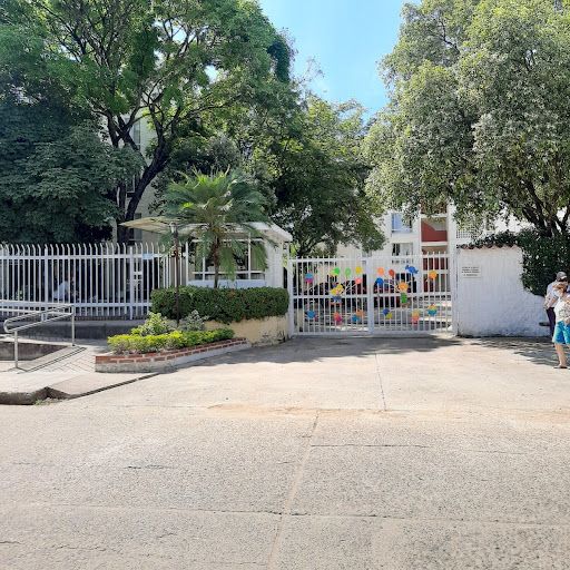 Apartamento en venta Huila Neiva Santa Ines 58 m2 Habitaciones 3 Baños 0 Garajes 2 Precio $150000000