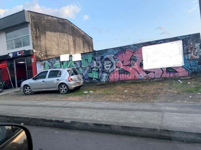 Lote en venta Risaralda Pereira El Plumon Alto 420 m2 Habitaciones 0 Baños 10 Garajes 1 Precio $930000000