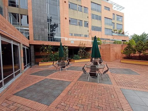 Apartamento en venta Cundinamarca Bogotá Casa Blanca Suba 349 m2 Habitaciones 4 Baños 6 Garajes 4 Precio $2000000000