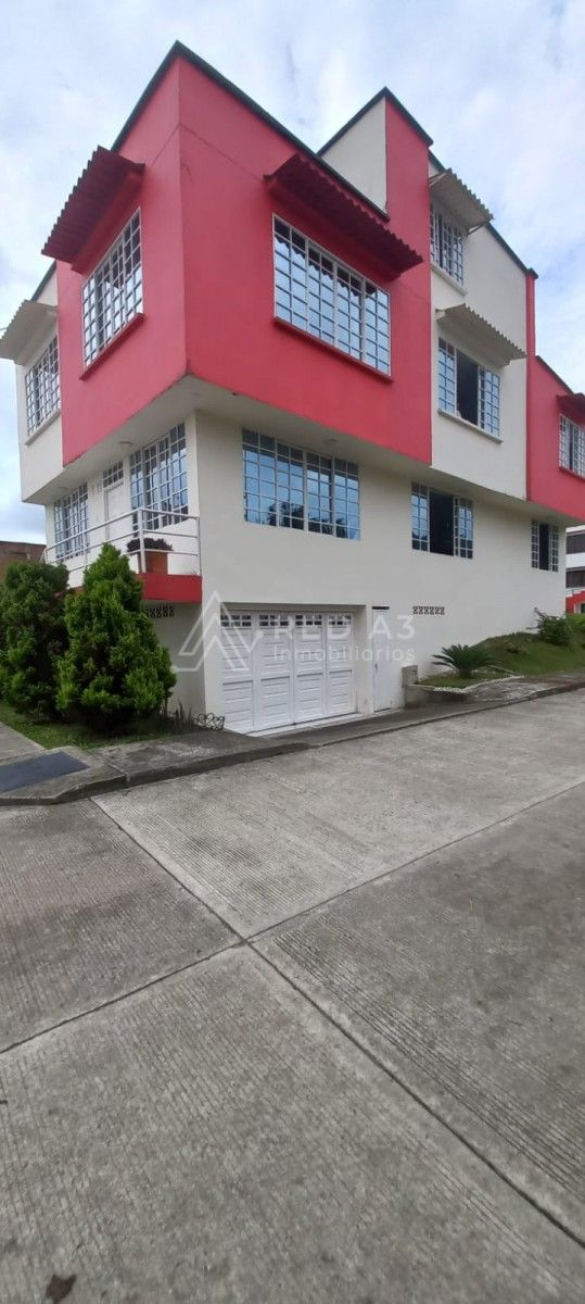 Casa en venta Risaralda Santa Rosa De Cabal Nn 290 m2 Habitaciones 4 Baños 6 Garajes 2 Precio $580000000