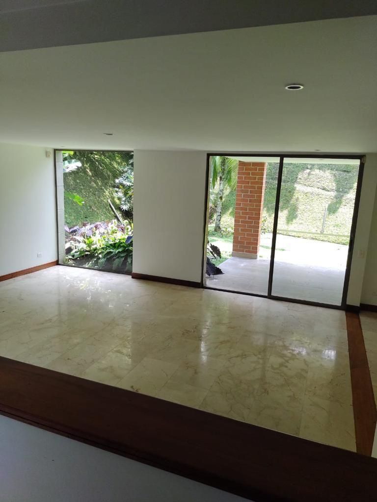 Casa en venta Antioquia Envigado La Sebastiana 322 m2 Habitaciones 4 Baños 8 Garajes 5 Precio $1985000000