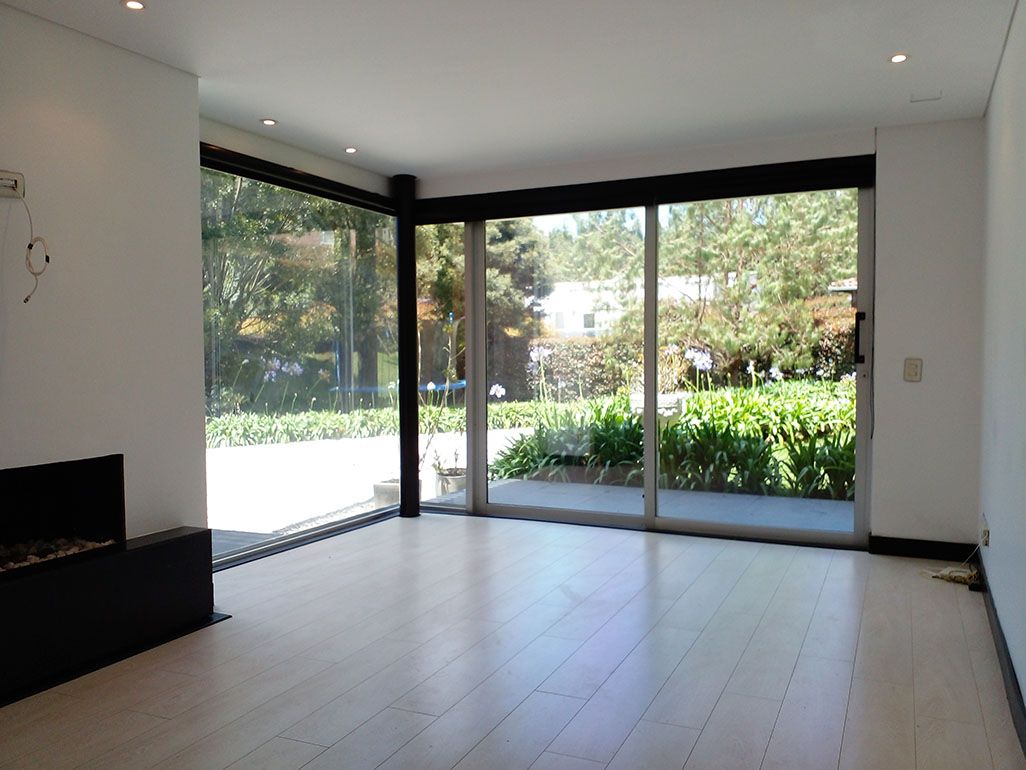 Casa en arriendo Antioquia Envigado La Mesa 270 m2 Habitaciones 3 Baños 4 Garajes 5 Precio $10700000