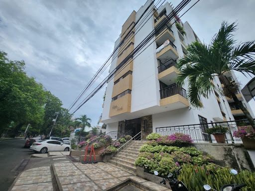 Apartamento en venta Huila Neiva Los Potros 238 m2 Habitaciones 4 Baños 4 Garajes 2 Precio $550000000