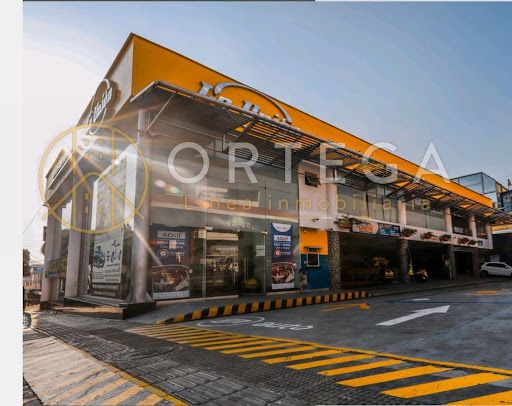 Local en arriendo Santander Bucaramanga Centro 1500 m2 Habitaciones 0 Baños 4 Garajes 1 Precio $50000000