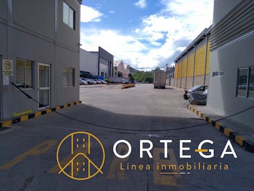 Lote en venta Santander Floridablanca Floridablanca 2798 m2 Habitaciones 0 Baños 10 Garajes 14 Precio $5598000000