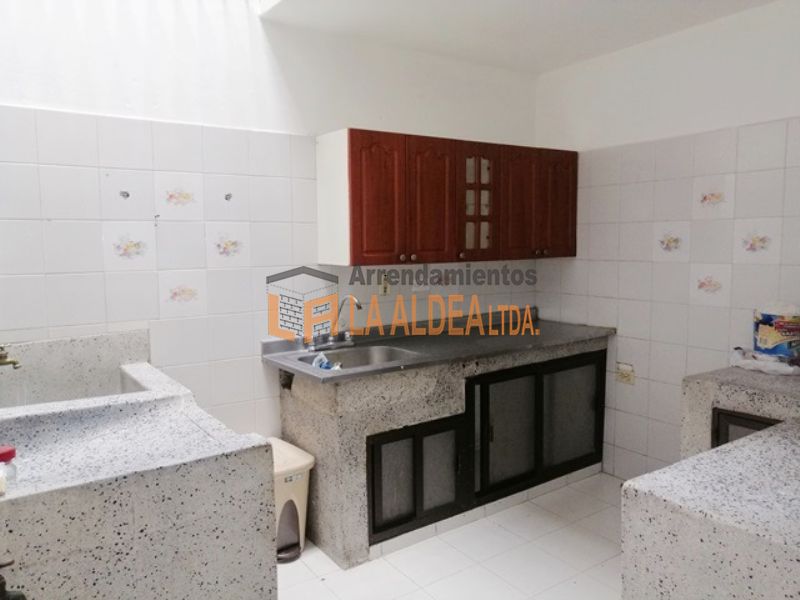 Casa en venta Antioquia Itagüí Calatrava 104 m2 Habitaciones 4 Baños 0 Garajes 1 Precio $320000000