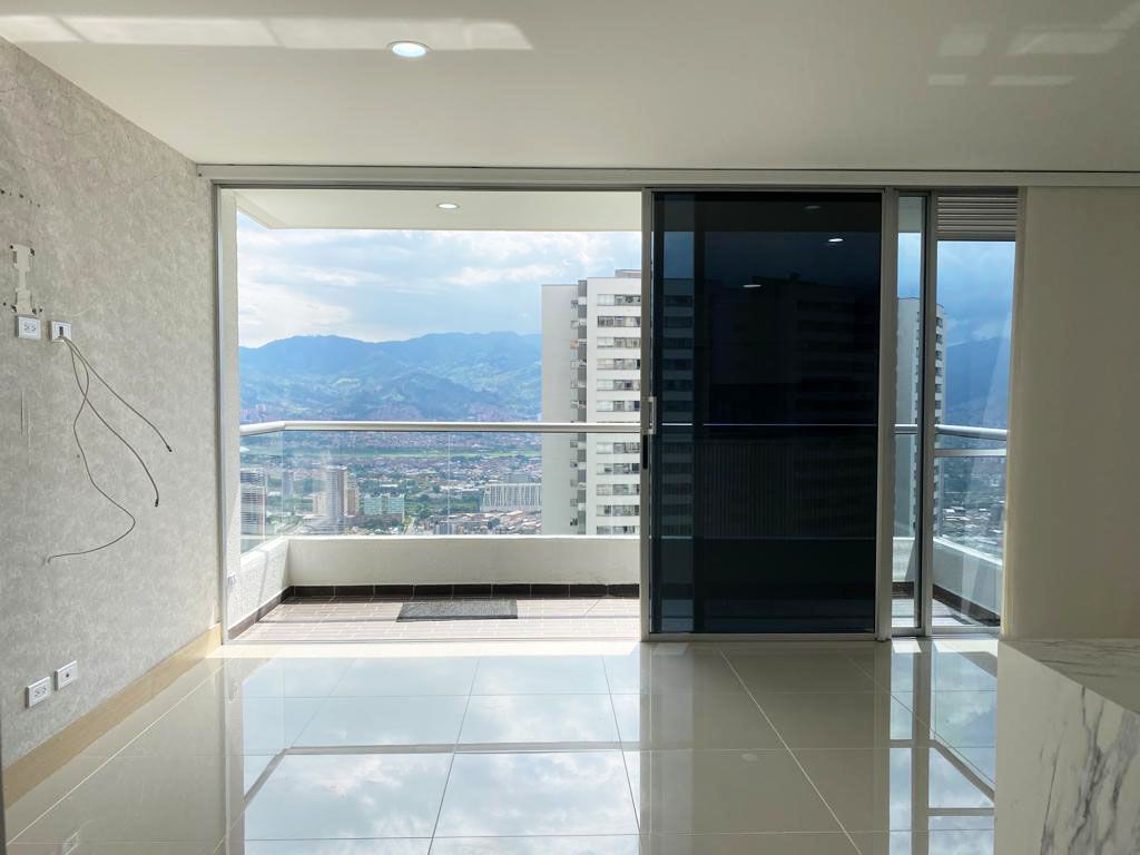 Apartamento en arriendo o venta Antioquia Medellín Asomadera No1 82 m2 Habitaciones 3 Baños 2 Garajes 2 Precio venta $680000000 Precio arriendo $5200000