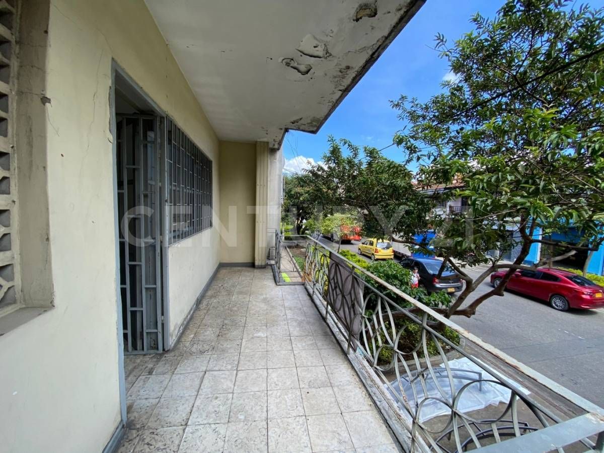 Lote en venta Antioquia Medellín Villanueva 700 m2 Habitaciones 0 Baños 21 Garajes 2 Precio $1400000000