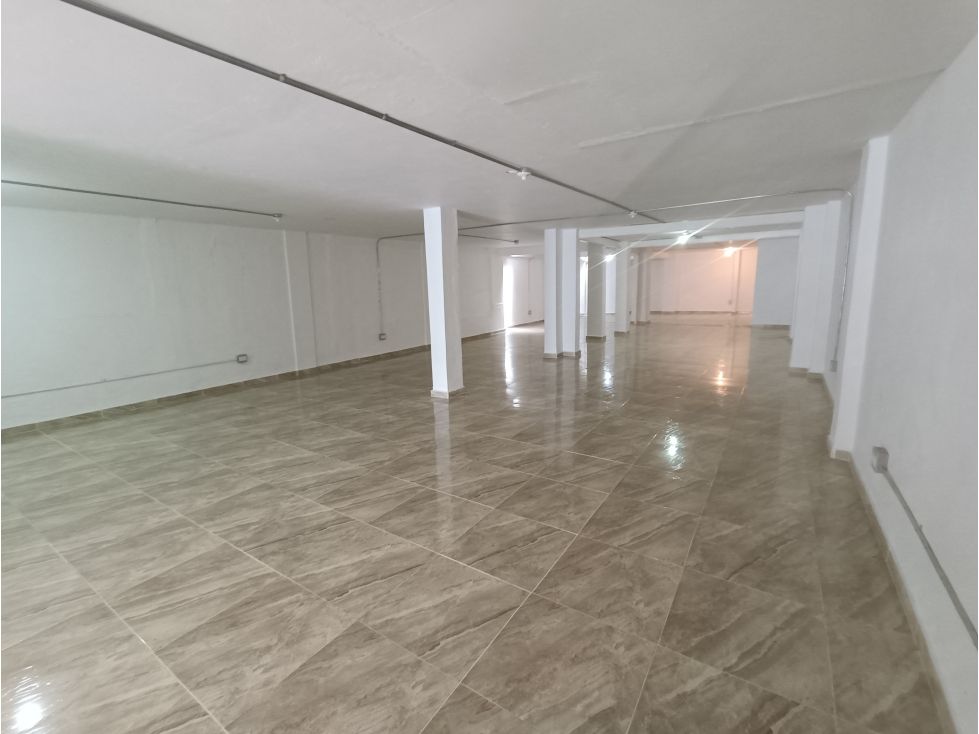 Bodega en arriendo Antioquia Bello Manchester 186 m2 Habitaciones 0 Baños 2 Garajes 1 Precio $8000000
