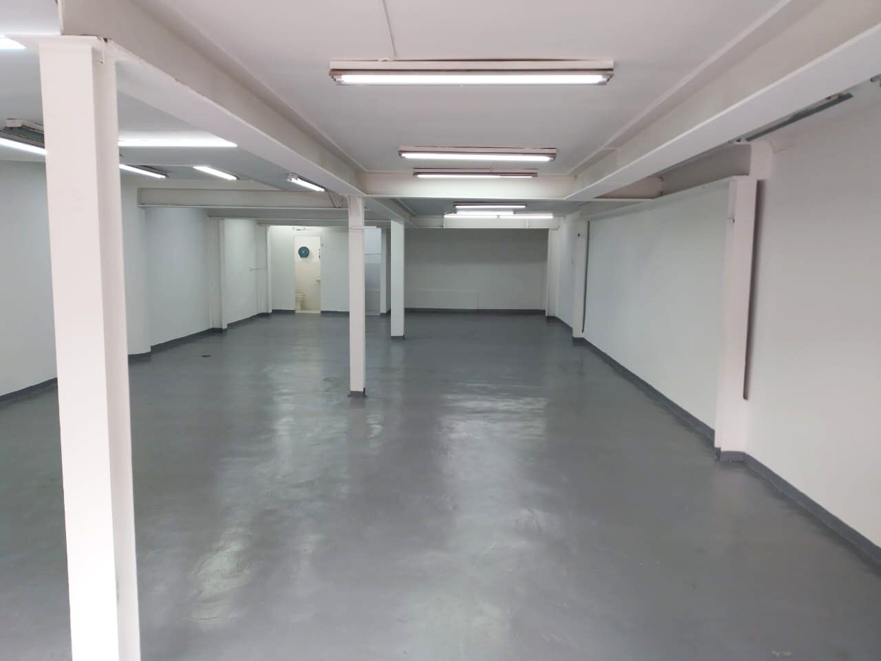 Local en arriendo Antioquia Medellín La Gloria 120 m2 Habitaciones 0 Baños 0 Garajes 1 Precio $6800000