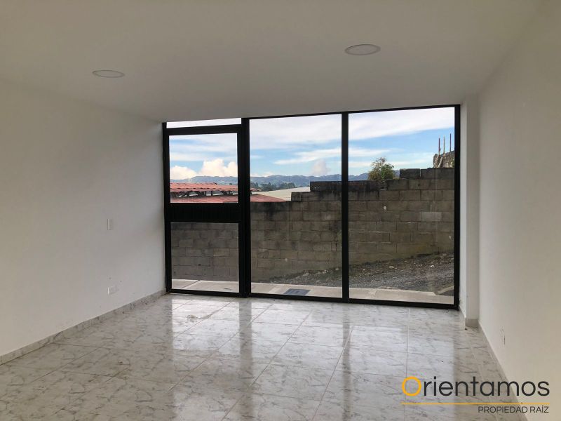 Local en arriendo Antioquia La Unión La Unión 25 m2 Habitaciones 0 Baños 0 Garajes 1 Precio $1300000