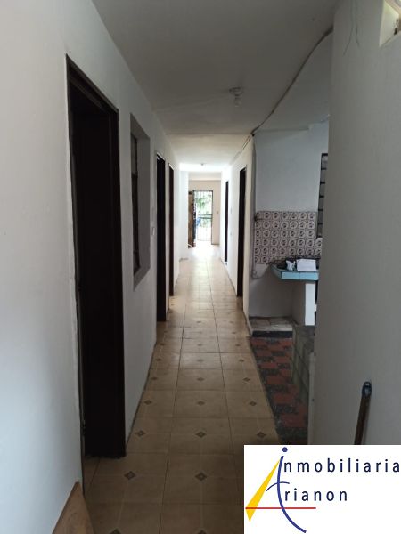 Casa en venta Antioquia Medellín San Bernardo 168 m2 Habitaciones 5 Baños 3 Garajes 0 Precio $380000000