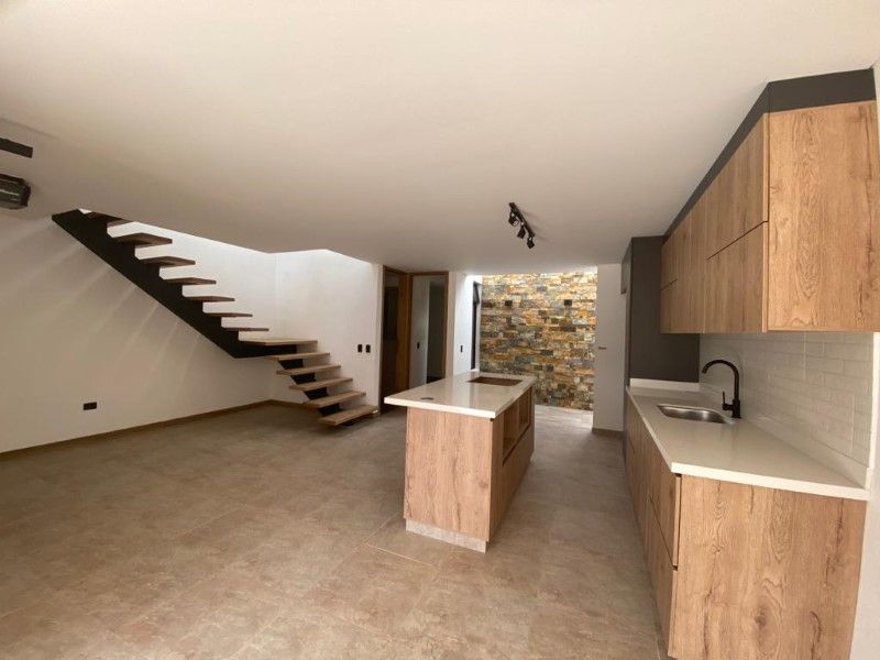 Casa en venta Antioquia La Ceja Centro 135 m2 Habitaciones 3 Baños 4 Garajes 2 Precio $550000000