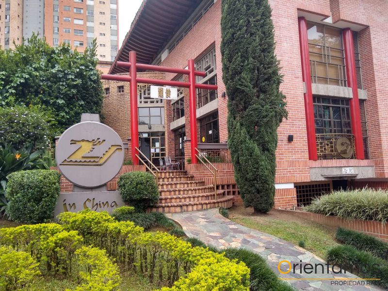 Local en arriendo Antioquia Medellín Patio Bonito 210 m2 Habitaciones 0 Baños 0 Garajes 1 Precio $25000000