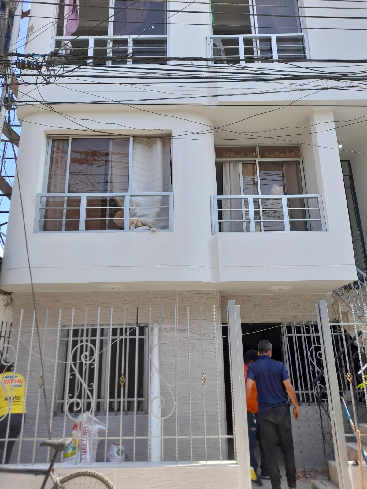 Edificio en venta Valle Del Cauca Cali Bajos Ciudad Cordoba 7 m2 Habitaciones 3 Baños 1 Garajes 0 Precio $330000000