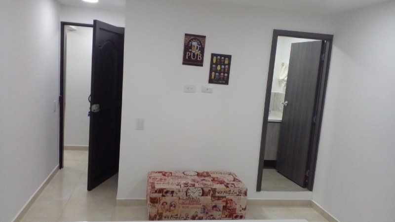 Apartaestudio en arriendo Antioquia Medellín La Floresta 38 m2 Habitaciones 1 Baños 1 Garajes 0 Precio $1800000