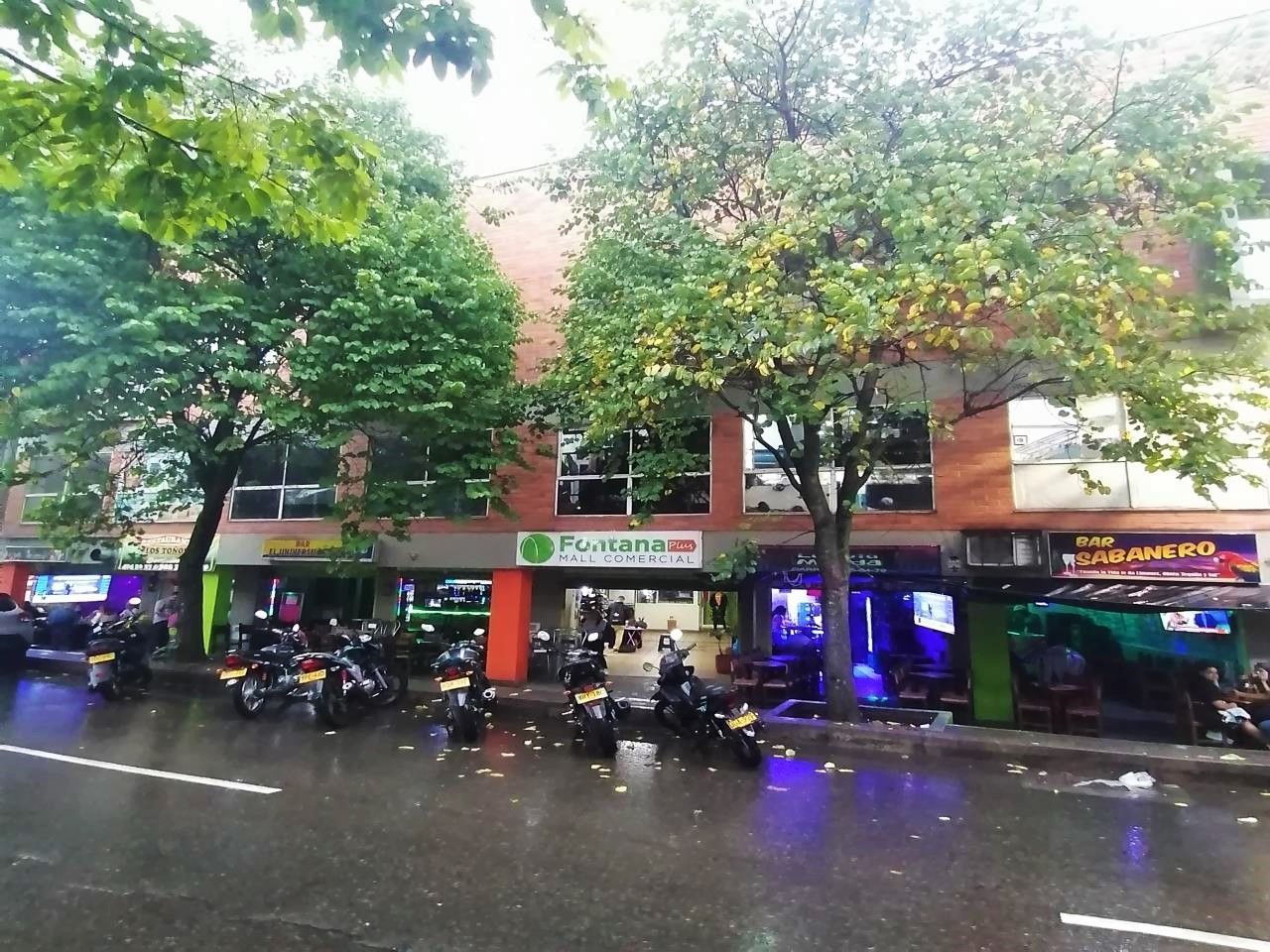 Local en arriendo Antioquia Medellín El Chagualo 8 m2 Habitaciones 0 Baños 10 Garajes 1 Precio $450000