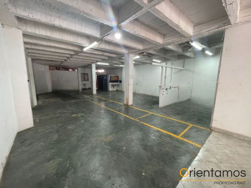 Local en arriendo o venta Antioquia Marinilla San Jose 220 m2 Habitaciones 0 Baños 4 Garajes 0 Precio venta $1000000000 Precio arriendo $4000000