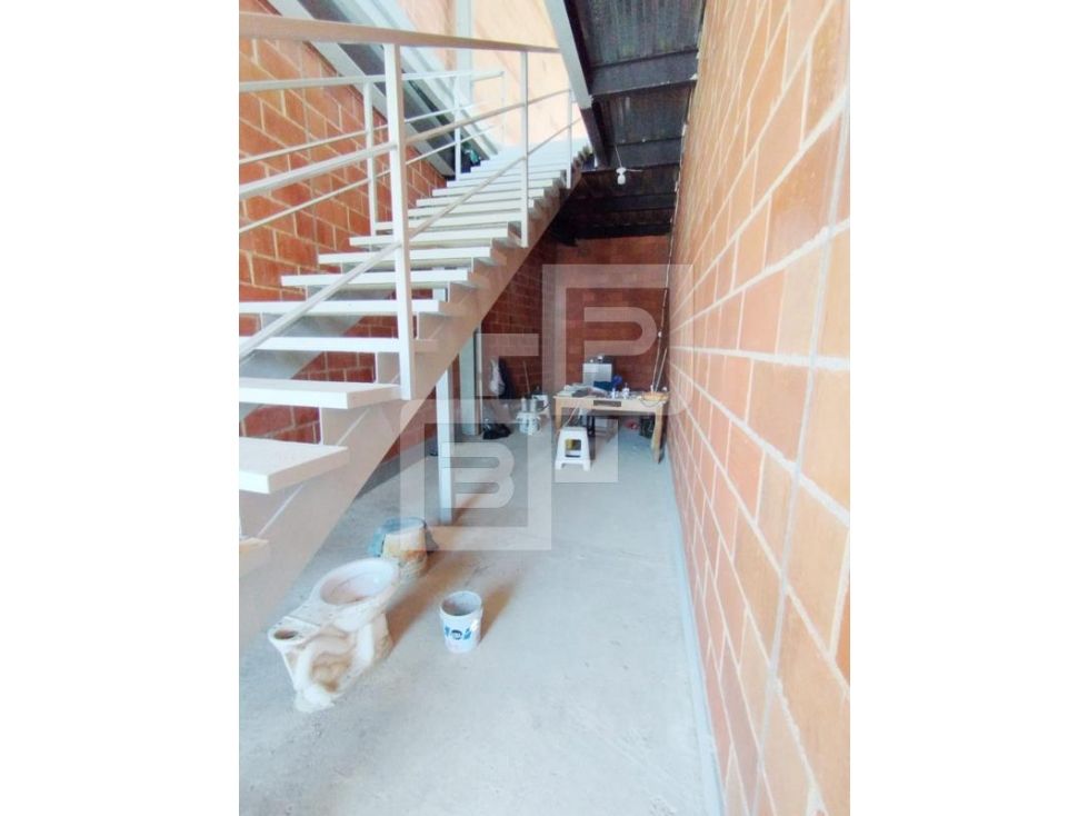 Local en arriendo Antioquia Medellín La America 260 m2 Habitaciones 0 Baños 0 Garajes 1 Precio $15000000