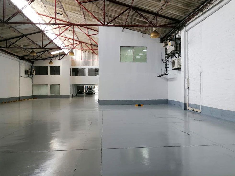 Bodega en arriendo Antioquia Medellín Perpetuo Socorro 1100 m2 Habitaciones 0 Baños 8 Garajes 1 Precio $46000000