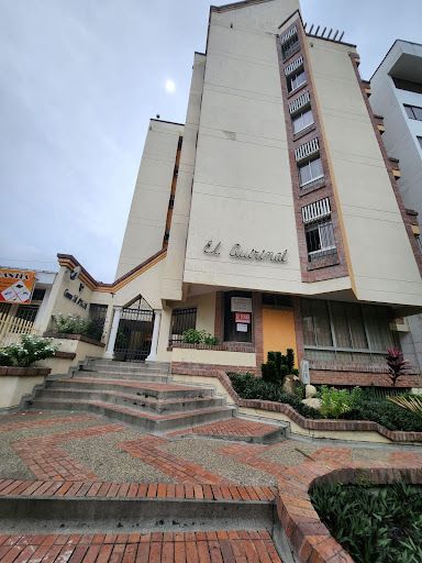 Apartamento en venta Huila Neiva Quirinal 177 m2 Habitaciones 3 Baños 4 Garajes 3 Precio $385000000