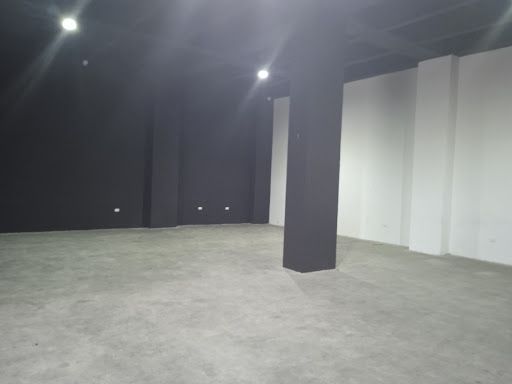 Local en venta Antioquia Medellín Los Conquistadores 300 m2 Habitaciones 0 Baños 0 Garajes 4 Precio $2600000000