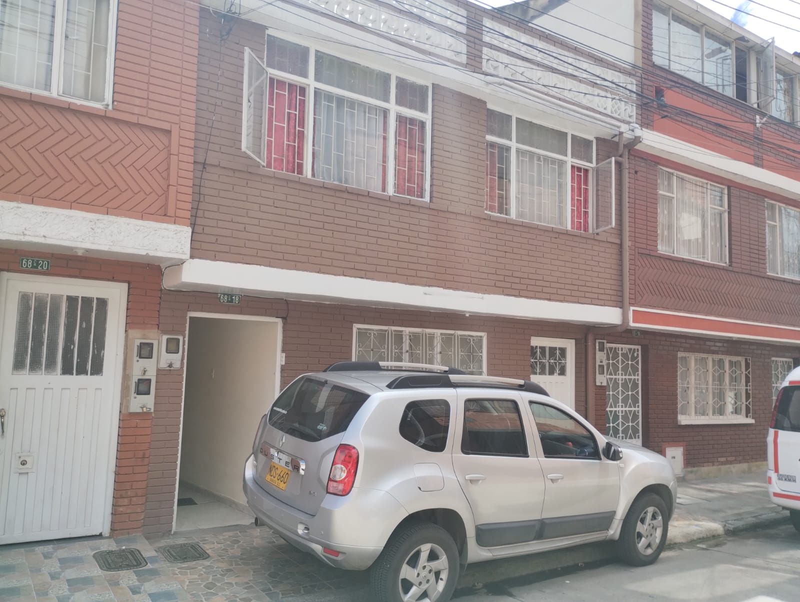 Casa en venta Cundinamarca Bogotá Alqueria La Fragua 210 m2 Habitaciones 10 Baños 8 Garajes 1 Precio $370000000