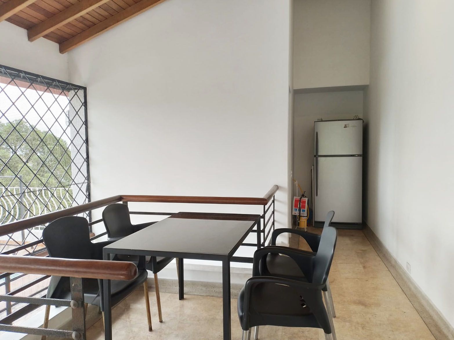 Apartamento en arriendo Antioquia Medellín La Florida 73 m2 Habitaciones 1 Baños 0 Garajes 2 Precio $10800000