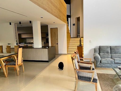 Casa en venta Risaralda Pereira El Palmar 580 m2 Habitaciones 4 Baños 15 Garajes 8 Precio $2500000000