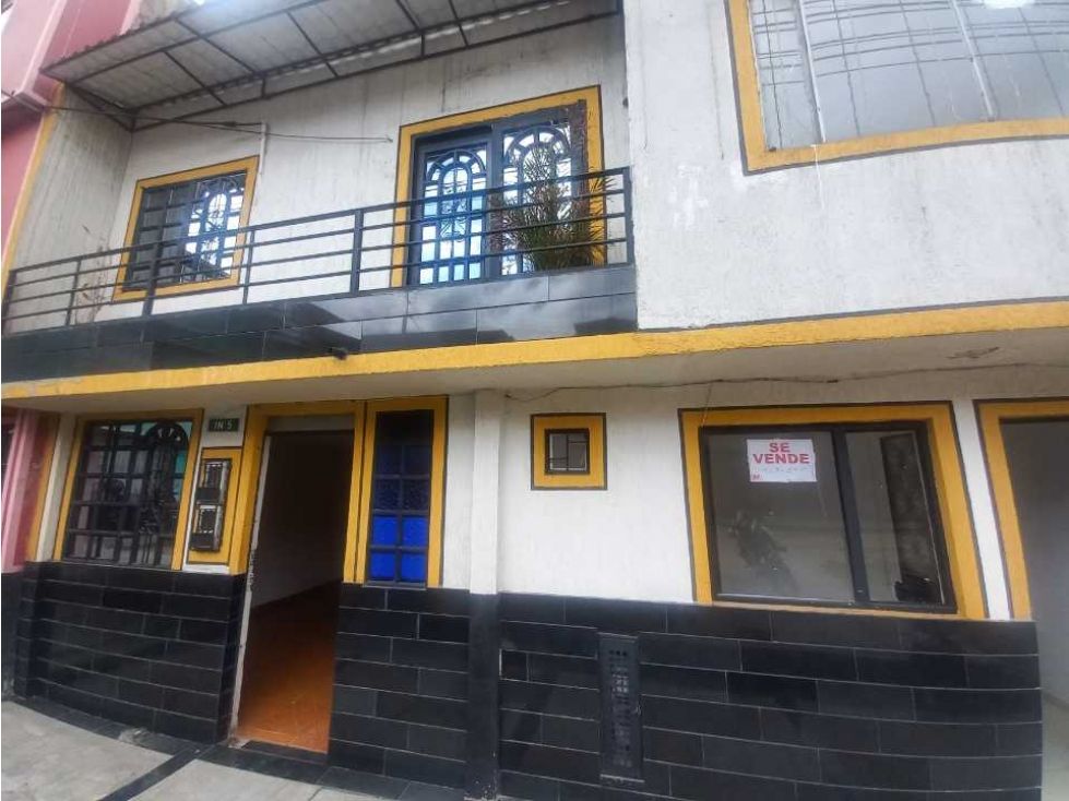 Casa en venta Cundinamarca Bogotá Los Molinos Primer Sector 131 m2 Habitaciones 5 Baños 2 Garajes 3 Precio $260000000