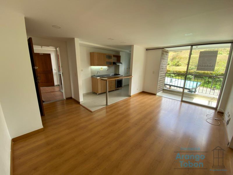 Apartaestudio en arriendo Antioquia Rionegro San Antonio 55 m2 Habitaciones 1 Baños 1 Garajes 1 Precio $1400000