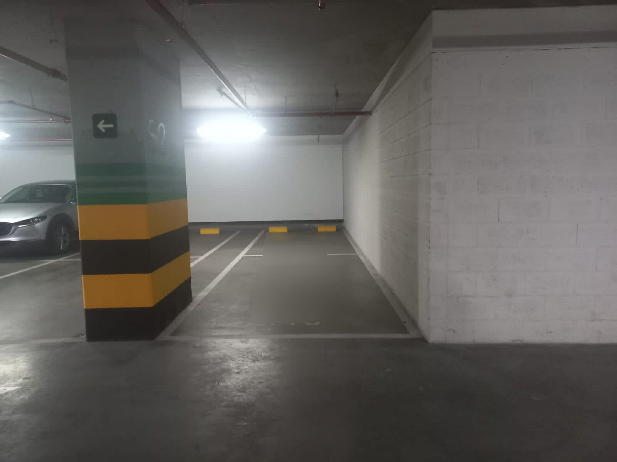 Apartamento en venta Cundinamarca Bogotá Alcazares 110 m2 Habitaciones 2 Baños 2 Garajes 3 Precio $1015363440