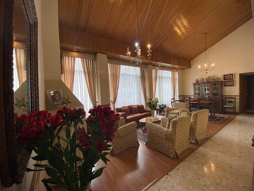 Apartamento en venta Cundinamarca Bogotá Santa Barbara Central 163 m2 Habitaciones 4 Baños 4 Garajes 2 Precio $850000000