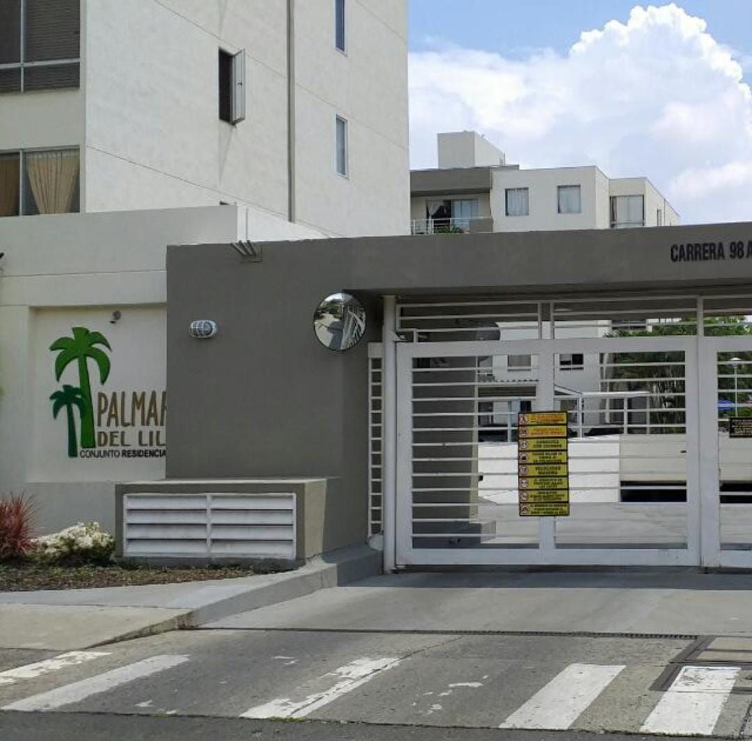 Apartamento en venta Valle Del Cauca Cali Lili 76 m2 Habitaciones 3 Baños 2 Garajes 2 Precio $380000000