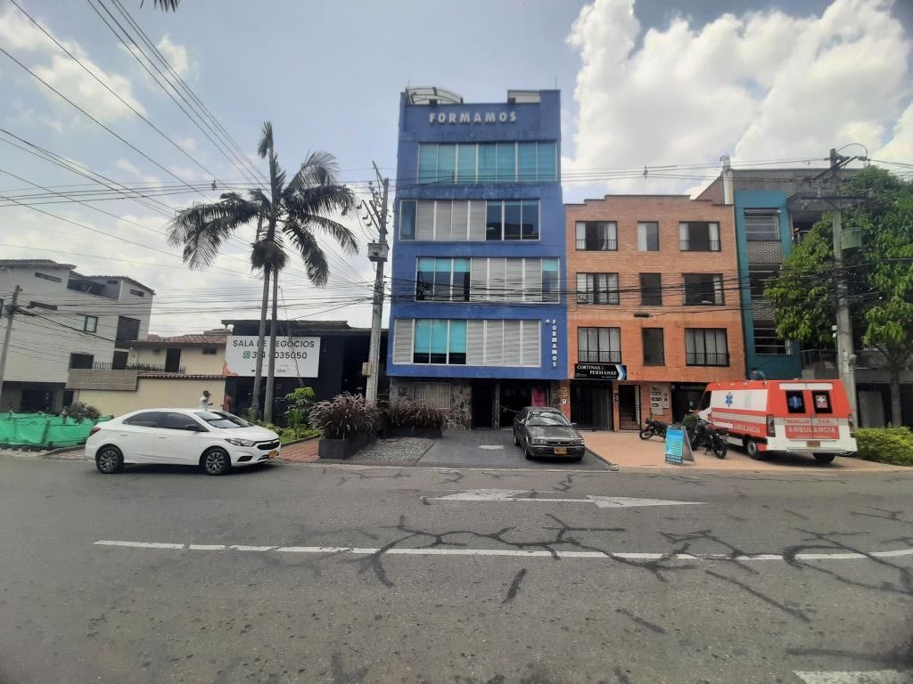 Oficina en arriendo Antioquia Medellín El Velodromo 40 m2 Habitaciones 0 Baños 10 Garajes 1 Precio $3500000