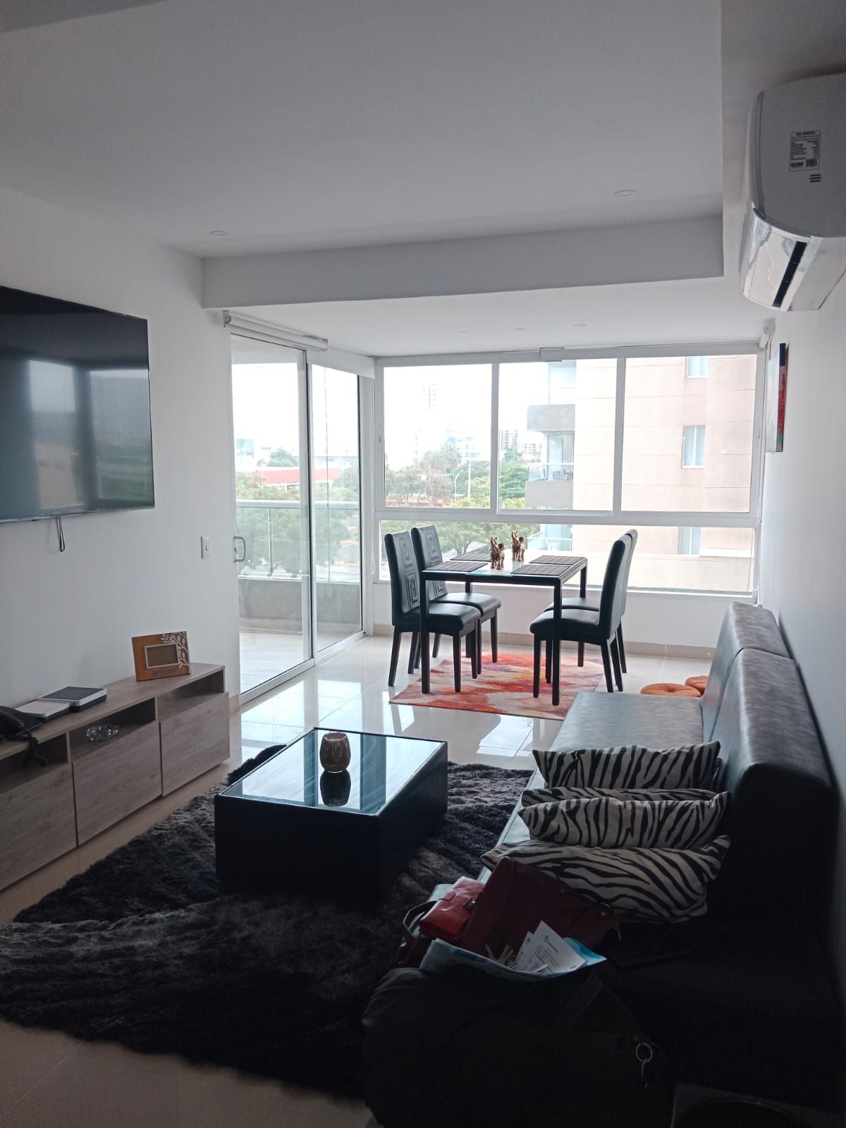 Apartamento en arriendo Atlántico Barranquilla Ub Altos De Parque 80 m2 Habitaciones 2 Baños 2 Garajes 2 Precio $5000000