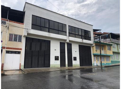 Bodega en venta Tolima Ibagué Belalcazar 450 m2 Habitaciones 0 Baños 6 Garajes 7 Precio $1400000000