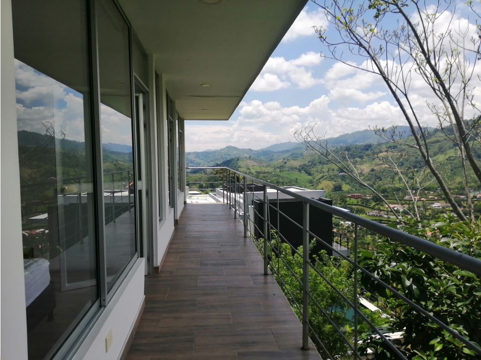 Casa Campestre en venta Caldas Manizales Manizales 270 m2 Habitaciones 4 Baños 5 Garajes 2 Precio $1200000000