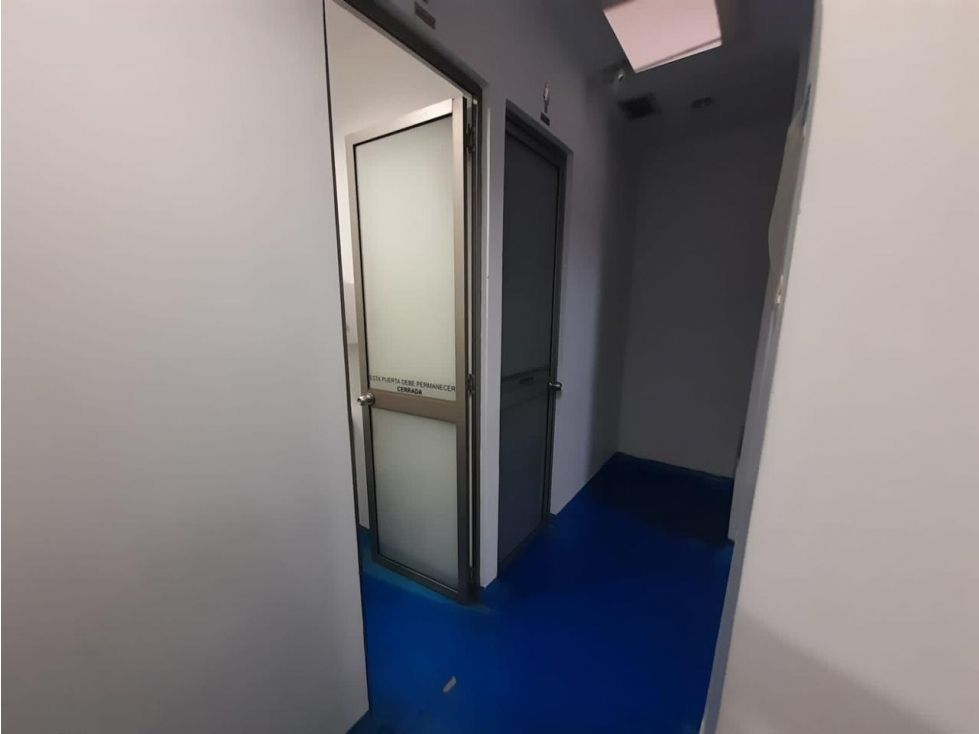 Bodega en arriendo Antioquia Sabaneta Lagos De La Doctora 974 m2 Habitaciones 0 Baños 13 Garajes 4 Precio $35000000