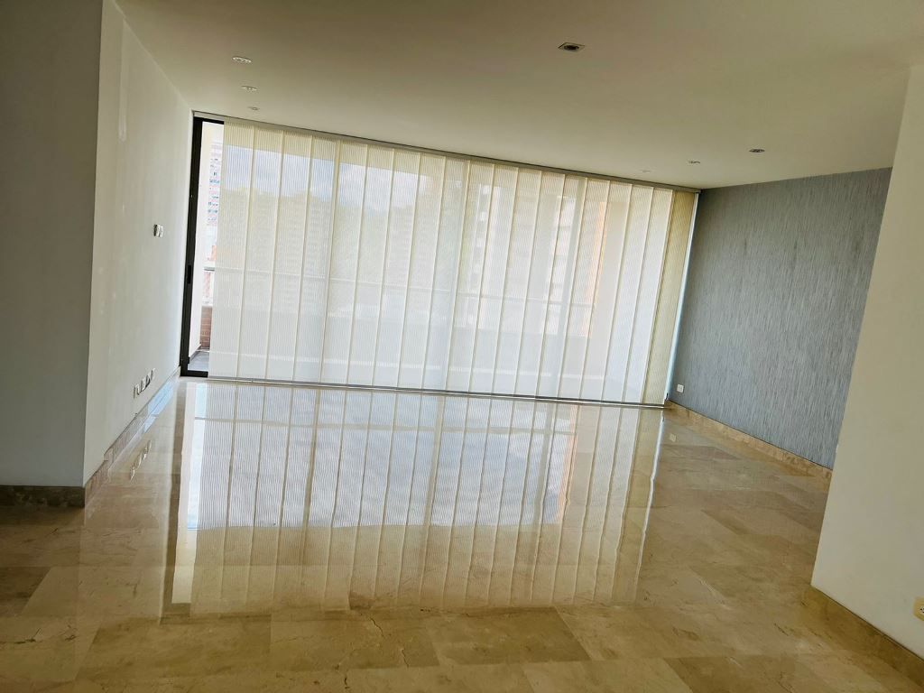 Apartamento en arriendo Antioquia Medellín Castropol 172 m2 Habitaciones 3 Baños 4 Garajes 3 Precio $11500000