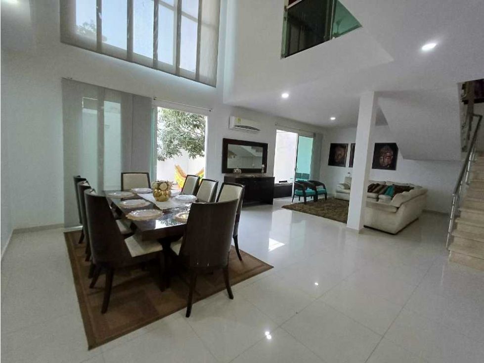 Casa en venta Atlántico Barranquilla Cr Villa Campestre 426 m2 Habitaciones 4 Baños 8 Garajes 3 Precio $1550000000